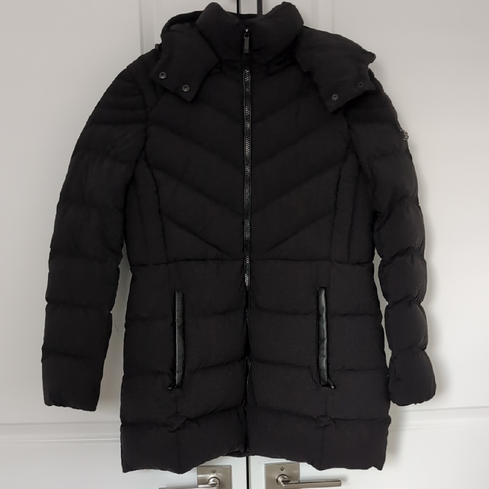 BCBGMaxAzria Lydia Black Puffer Jacket